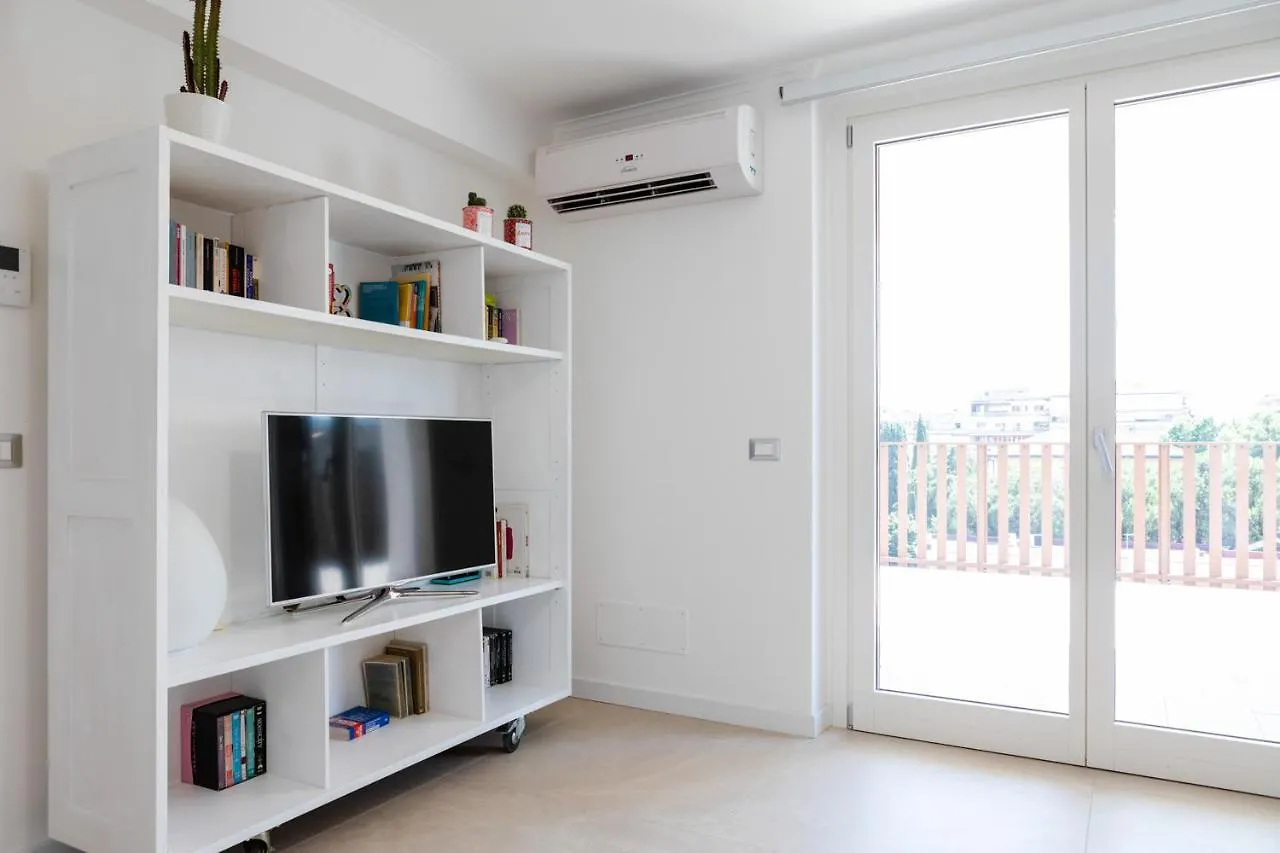 Pigneto Rooftop Apartment Rome